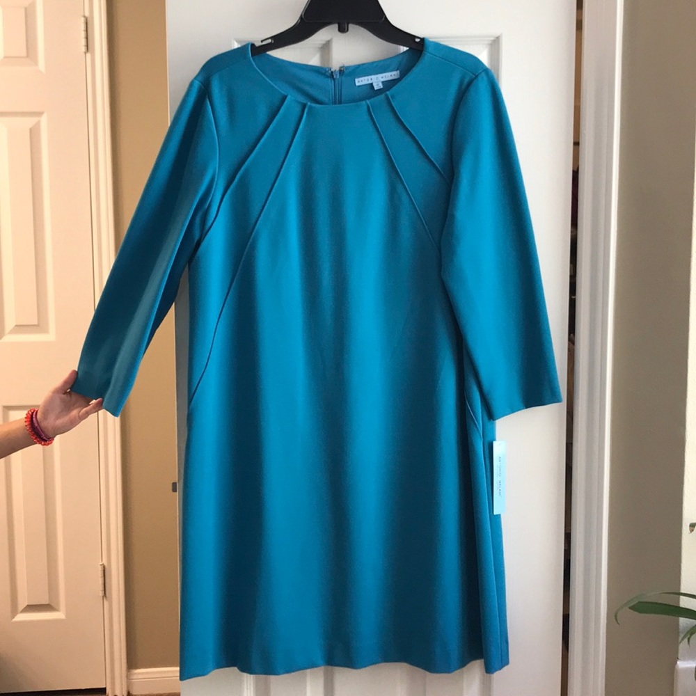 Ladies dress